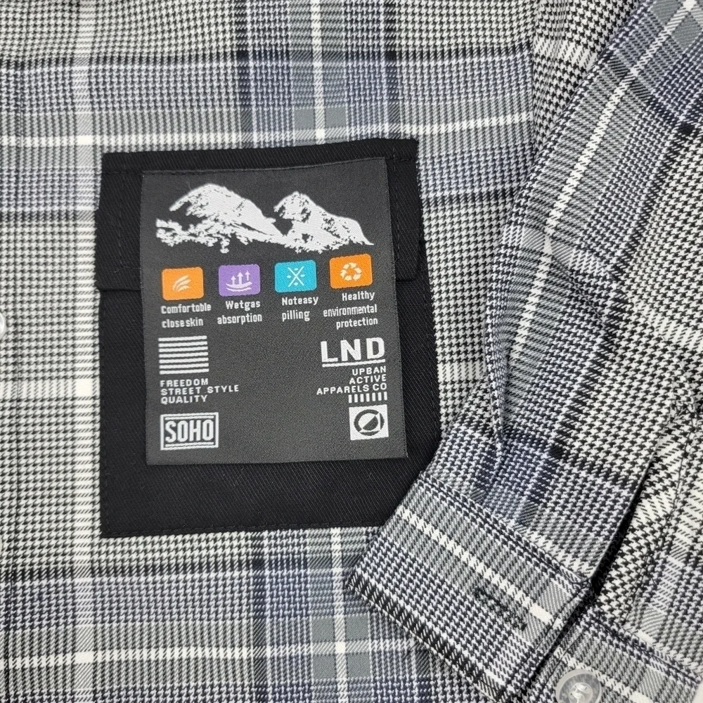 NWT‎ heavy plaid cargo utility outfit with convertable jogger pants
